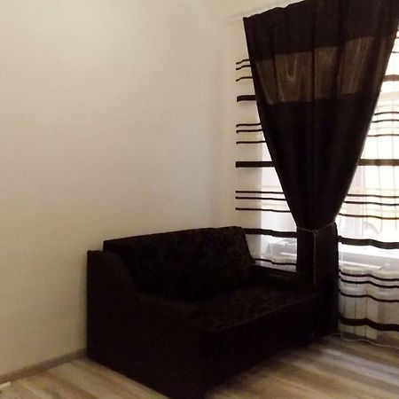 Apartment At Teodora Sqr Lviv Dış mekan fotoğraf